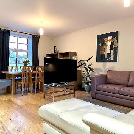 Desirable 2 Bedroom Apartment In Bicester That Sleeps 5 Экстерьер фото