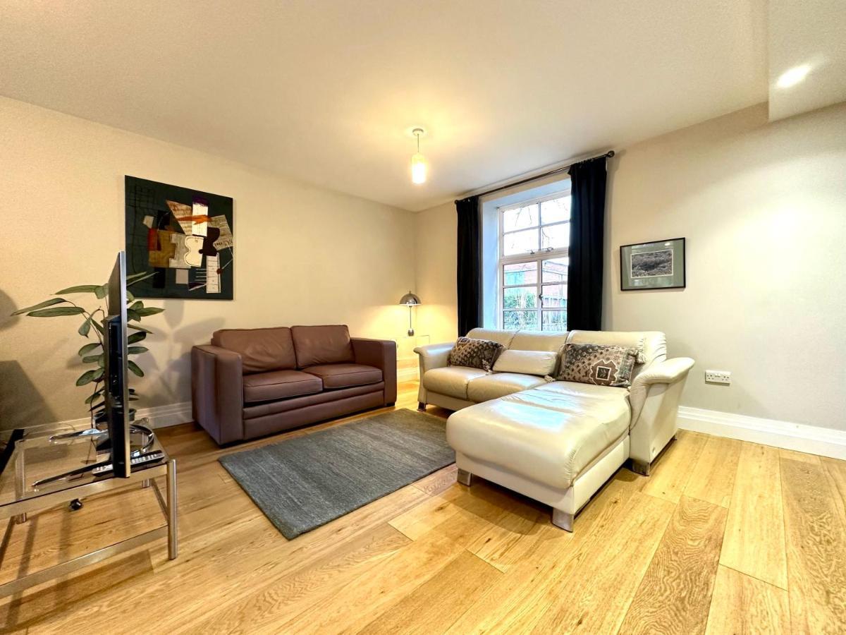 Desirable 2 Bedroom Apartment In Bicester That Sleeps 5 Экстерьер фото