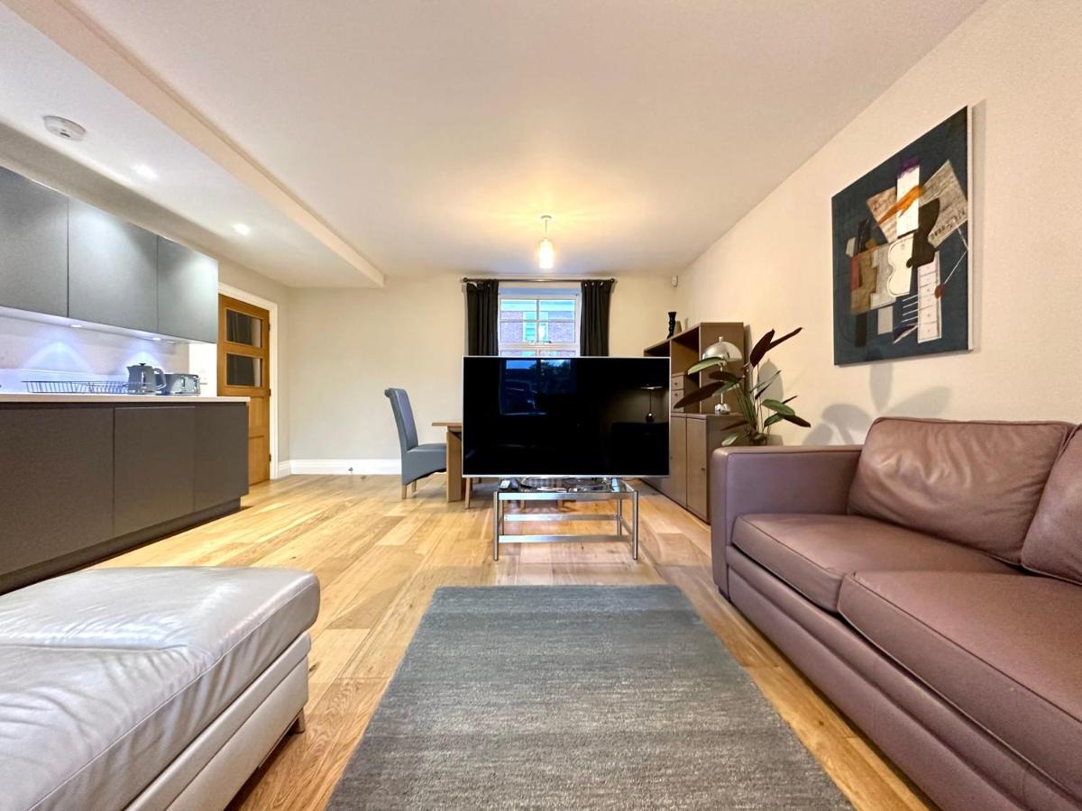 Desirable 2 Bedroom Apartment In Bicester That Sleeps 5 Экстерьер фото