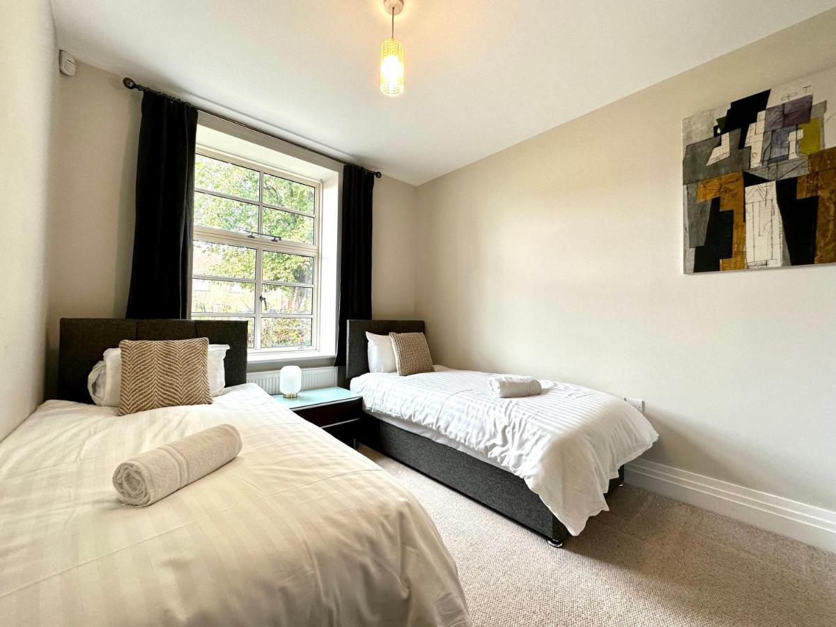 Desirable 2 Bedroom Apartment In Bicester That Sleeps 5 Экстерьер фото