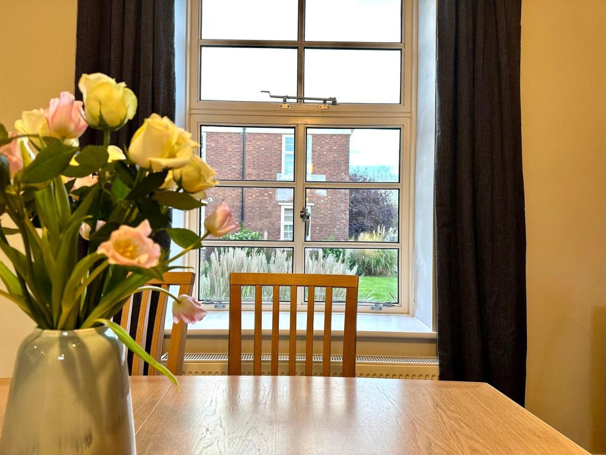 Desirable 2 Bedroom Apartment In Bicester That Sleeps 5 Экстерьер фото