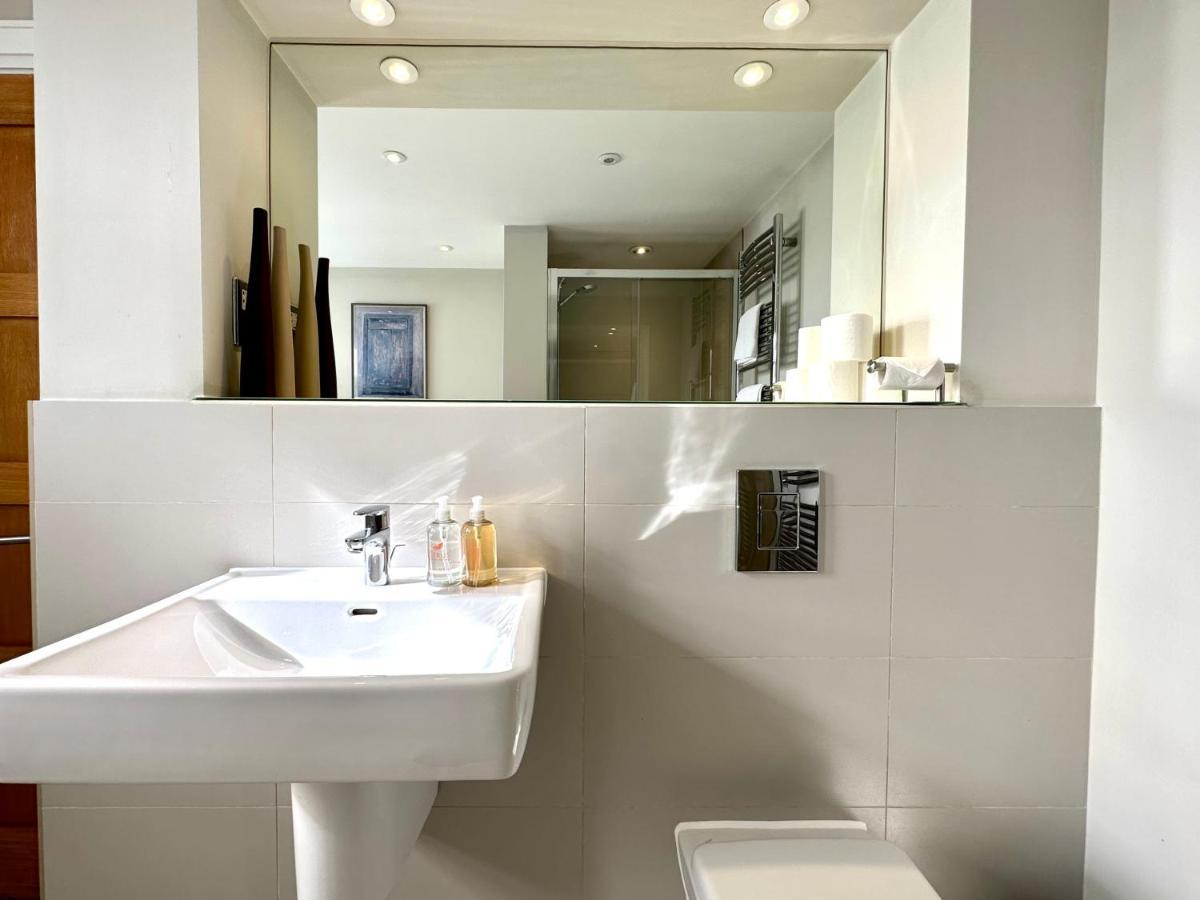 Desirable 2 Bedroom Apartment In Bicester That Sleeps 5 Экстерьер фото